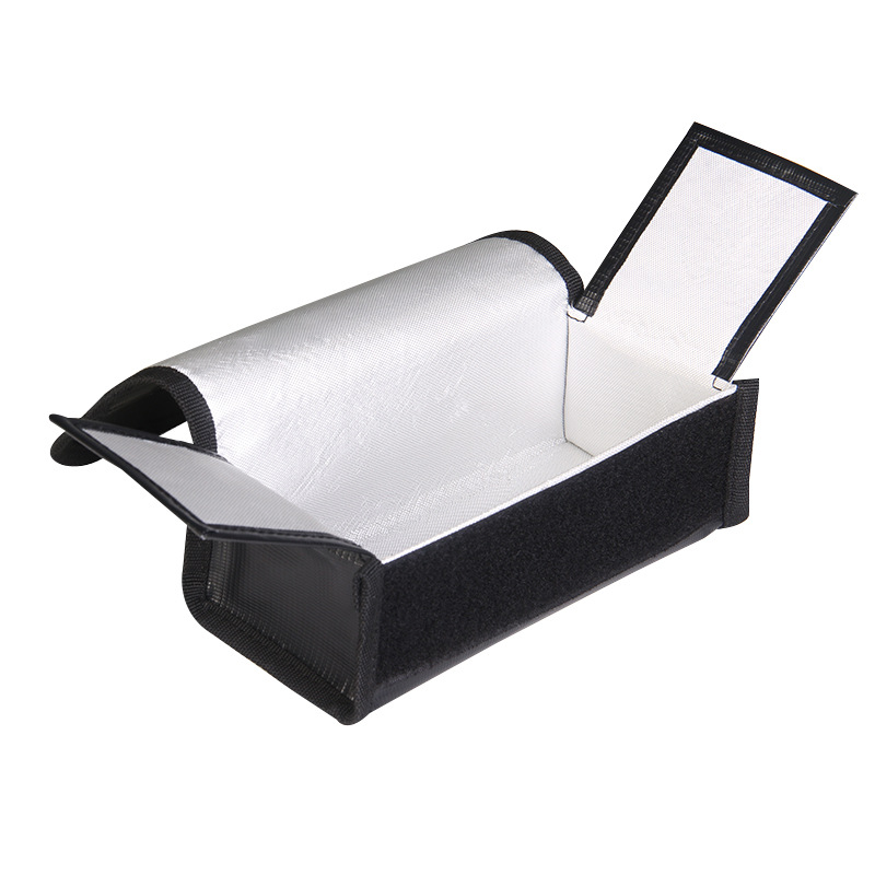 185x75x60mm Quadrato RC LiPo S - Drone Battery Bag recensione e prezzo